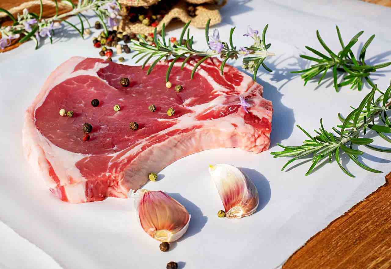EastEnd Meats and Sausage Butcher Cuts – Winnipeg fresh meats| custom steaks & roasts
